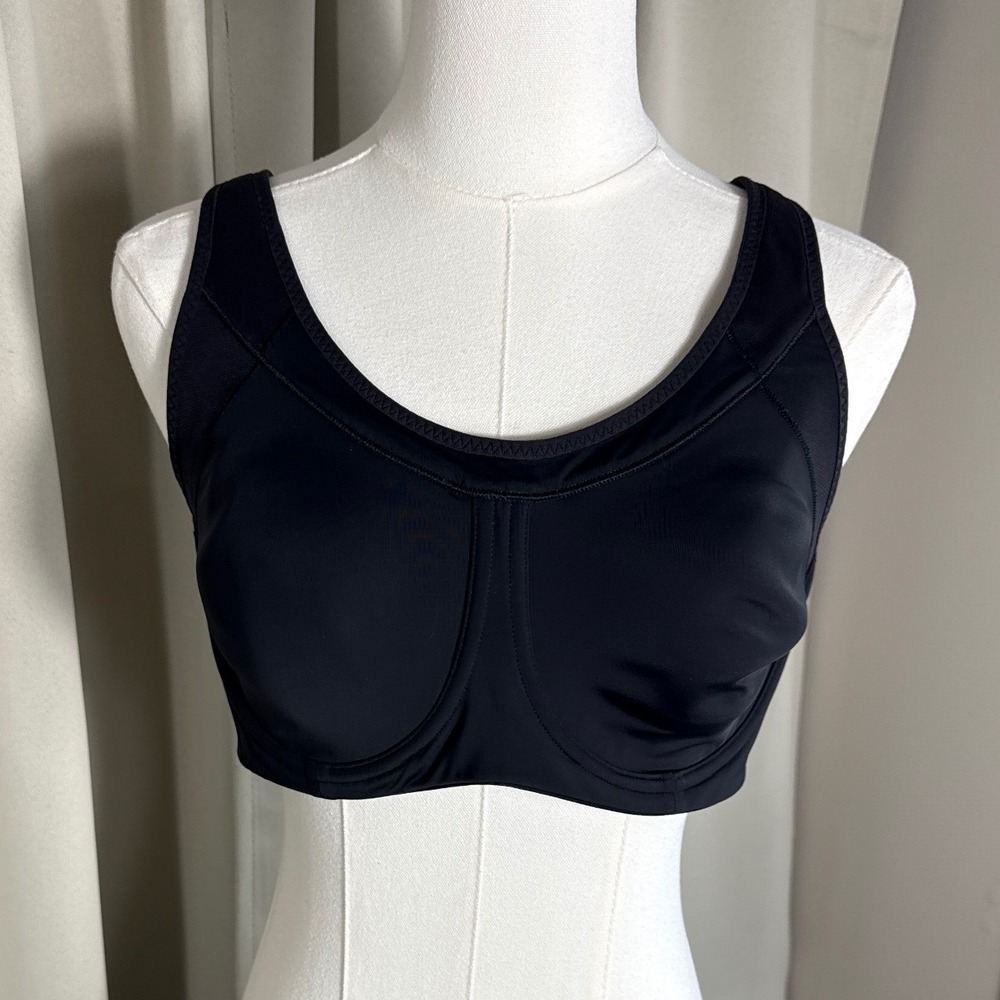 Athleta Black High Impact Molded Cup Convertible Sports Bra 38C - Picture 1 of 6